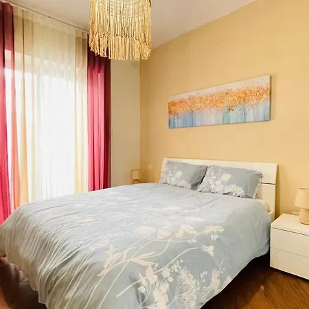 Lejlighed & Comfy 2 Bedroom