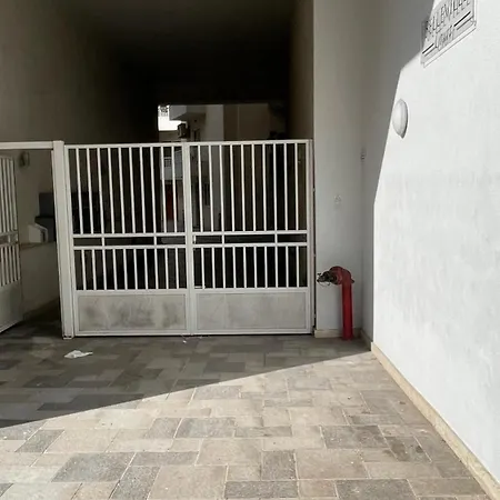 & Comfy 2 Bedroom شقة Pietà