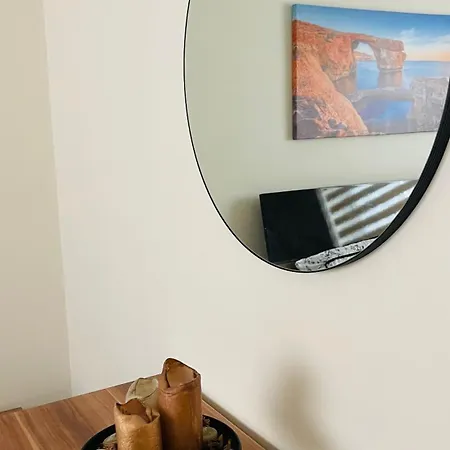 & Comfy 2 Bedroom * Pieta